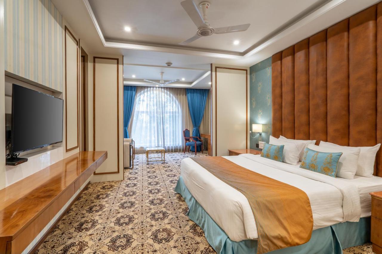 Hukam'S Lalit Mahal - Hotel Convention Club Rāipur Buitenkant foto
