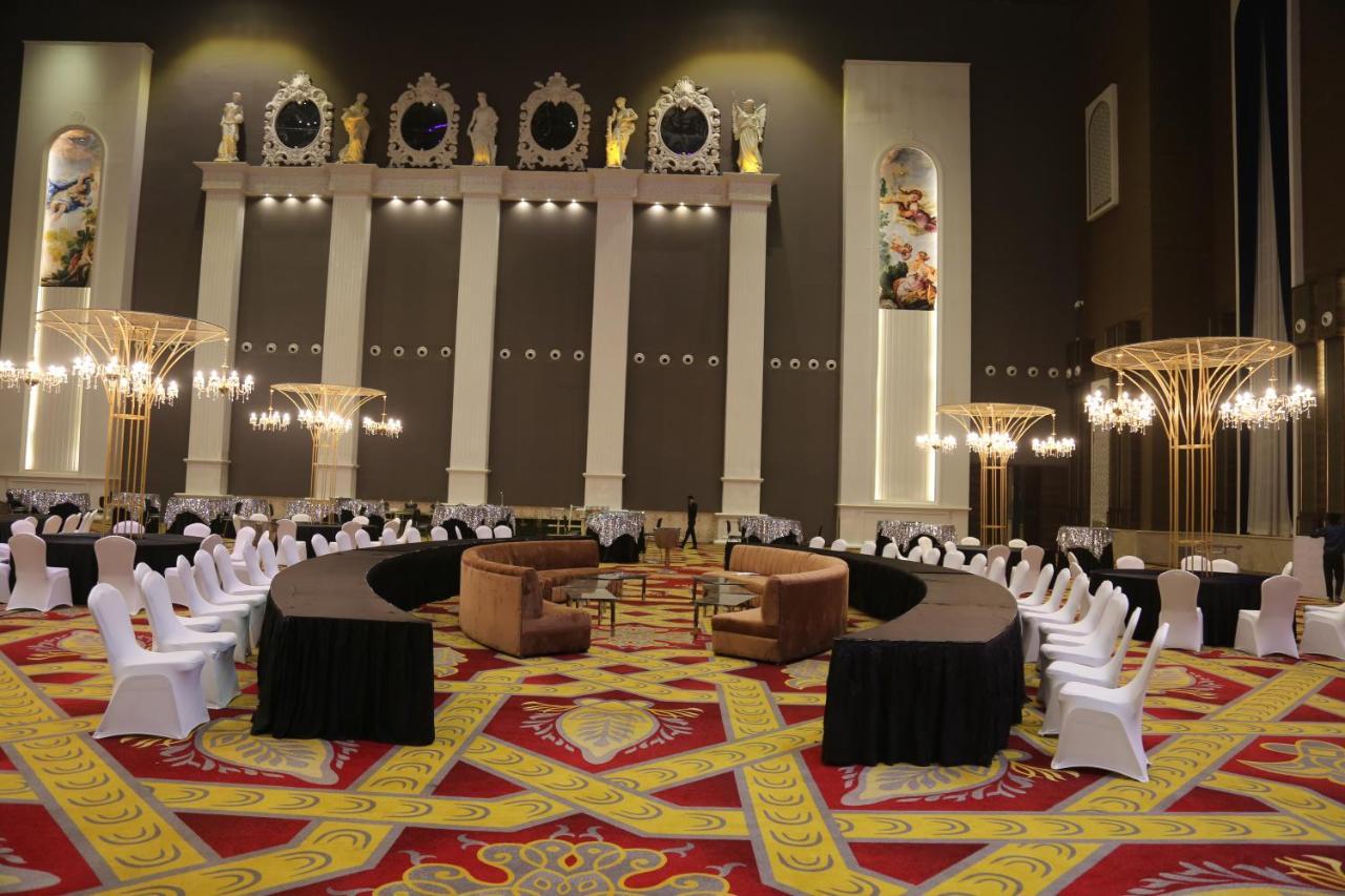 Hukam'S Lalit Mahal - Hotel Convention Club Rāipur Buitenkant foto